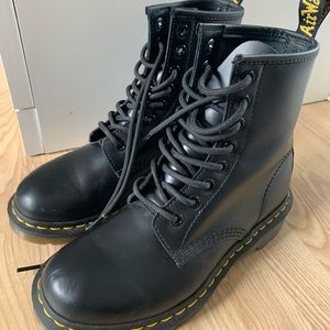 Doc martins 1460 Smooth Leather Lace Up Boots